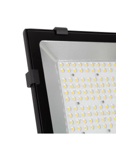 Projecteur LED 150W 160lm/W IP65 HE Slim PRO Dimmable Triac Optique 30º-60º-90º-120º